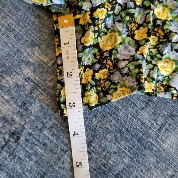 ASOS DESIGN Flippy Short with Drawcord in Ditsy Floral Blue Yellow US Size 4 - Picture 7 of 9